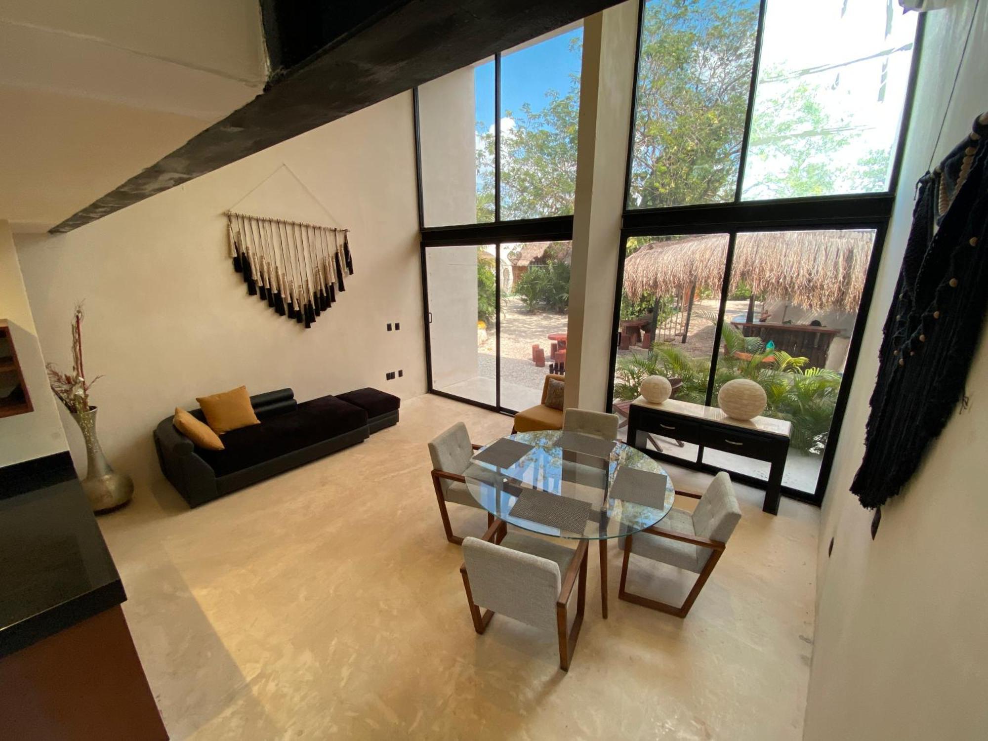 Stunning 6 Private Villas & Ph /Wifi/Ac/Pool/Gym. * Tulum