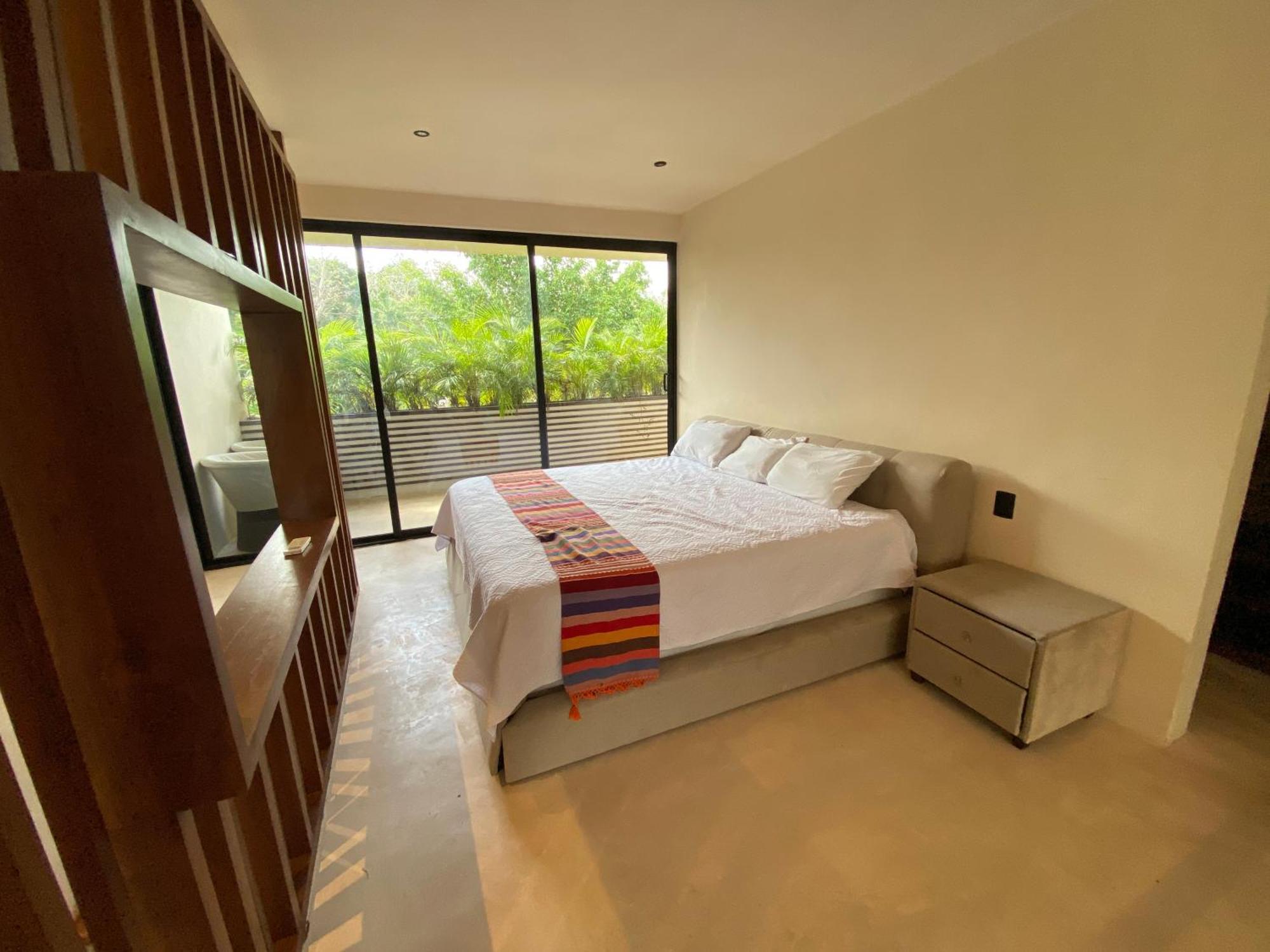 Stunning 6 Private Villas & Ph /Wifi/Ac/Pool/Gym. Apartment