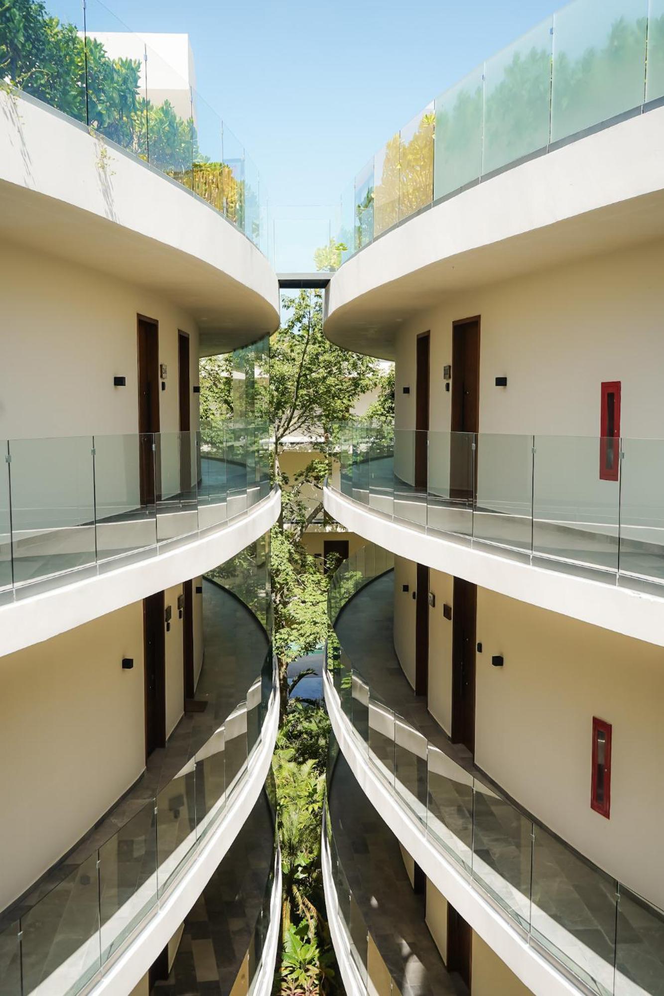 Mistiq Gardens 2 Apartment