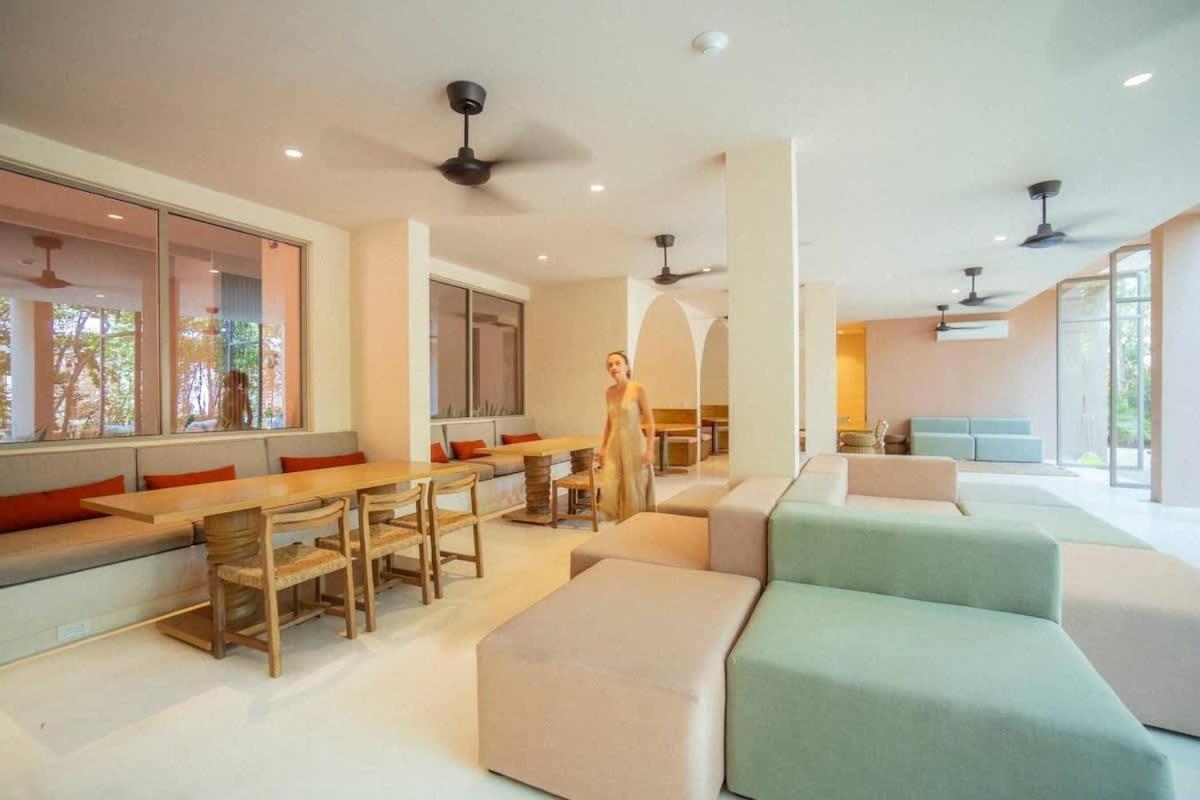 Aflora Townhouse Style - 3br Garden With Private Pool & Huge Common Pool
