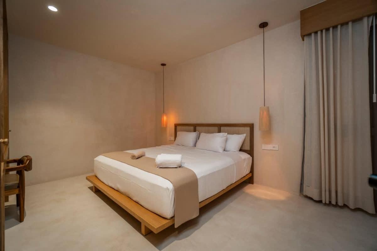 Apartment Aflora Townhouse Style - 3br Garden With Private Pool & Huge Common Pool *