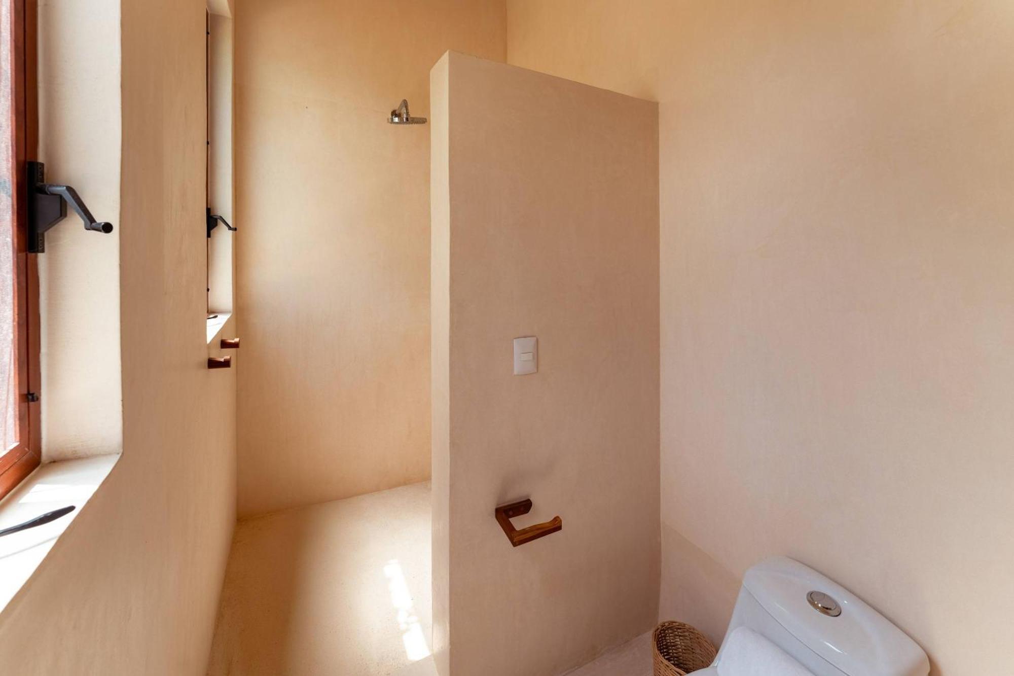 Ahal Luxe 3br Penthouse Haven With Private Rooftop Pool & Plunge Pool *