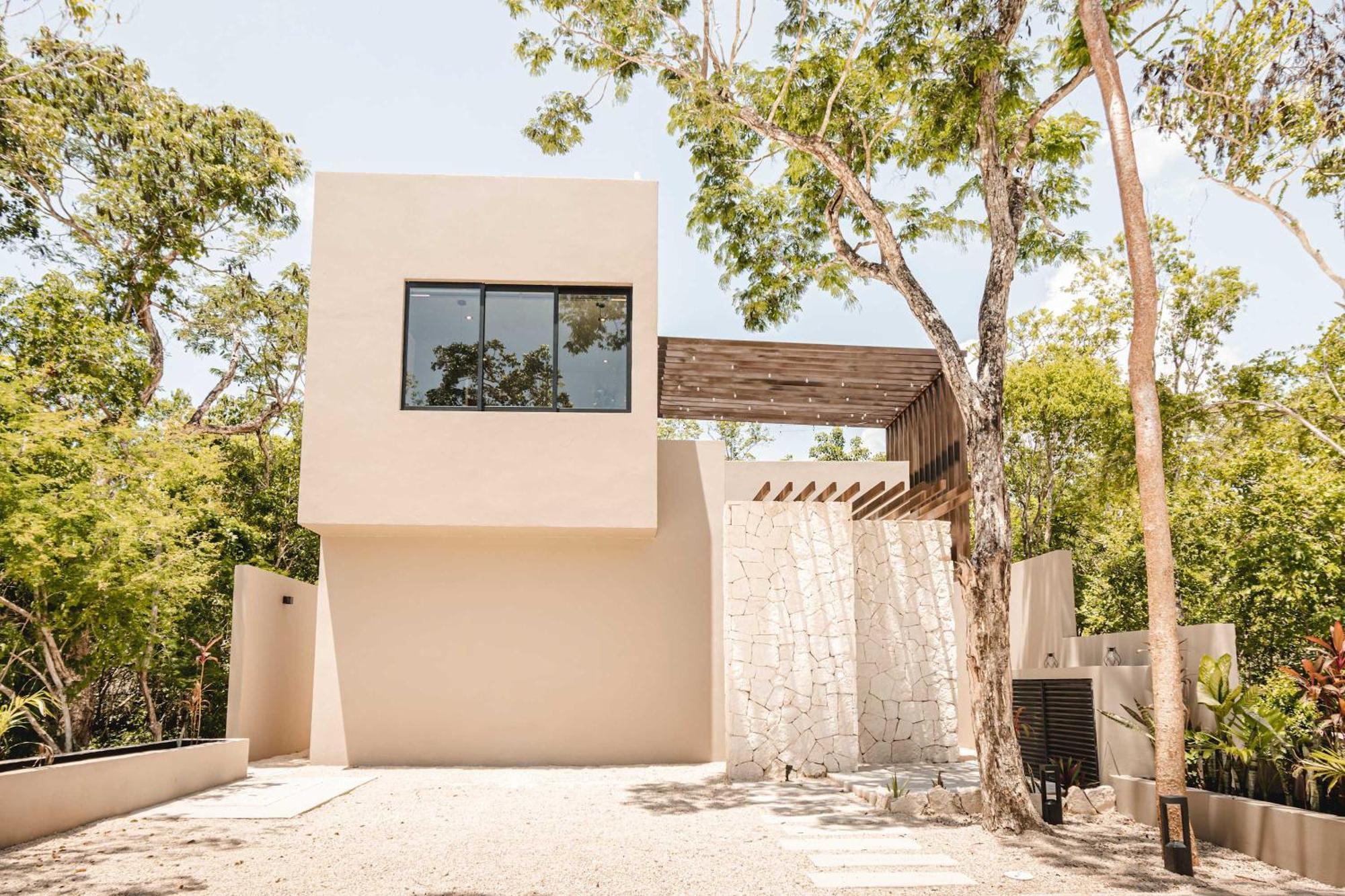 Selva Pixan With Rooftop Pool Villa