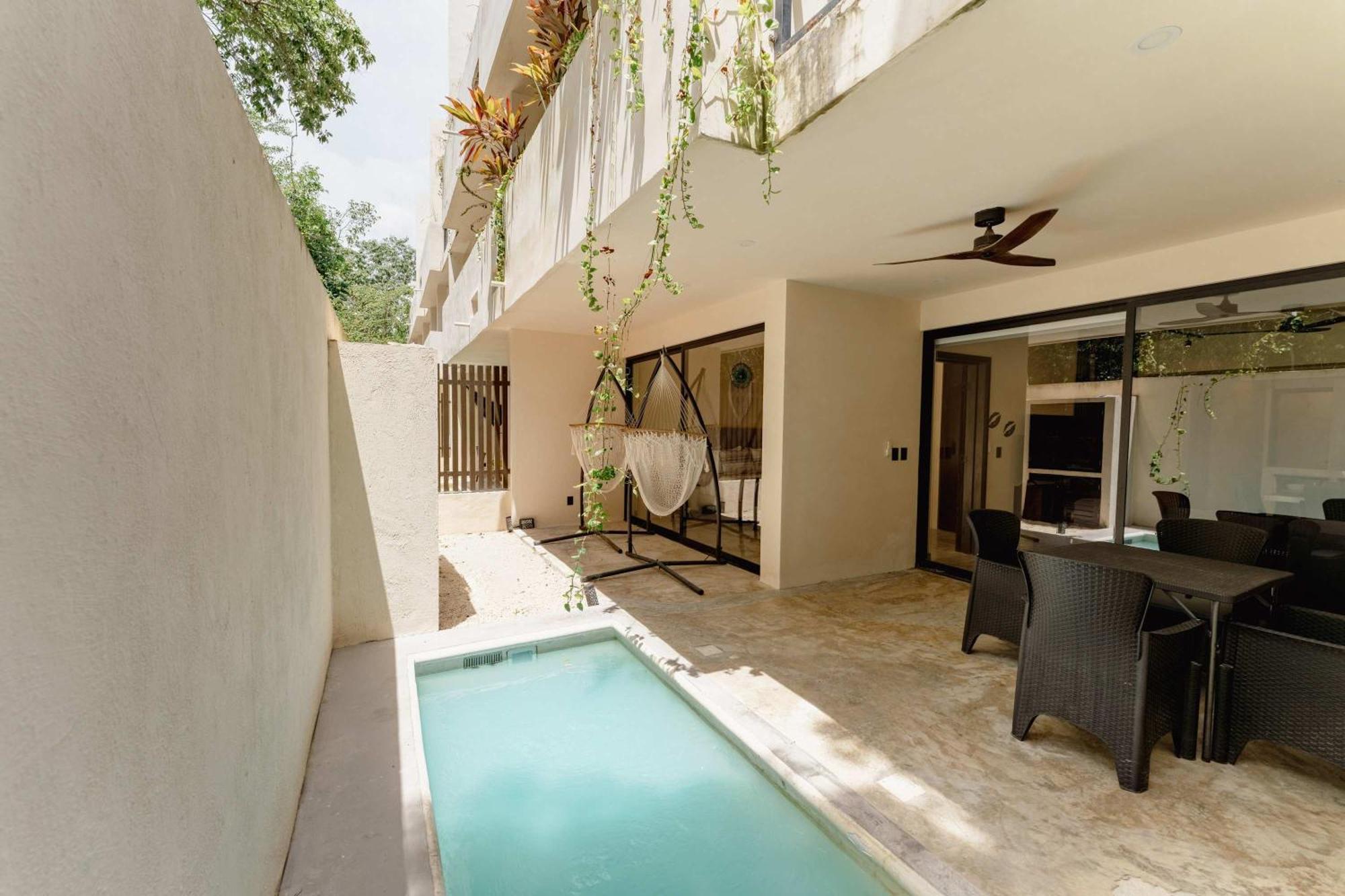 Apartment Talulah Living 3br - Private & Shared Pool *