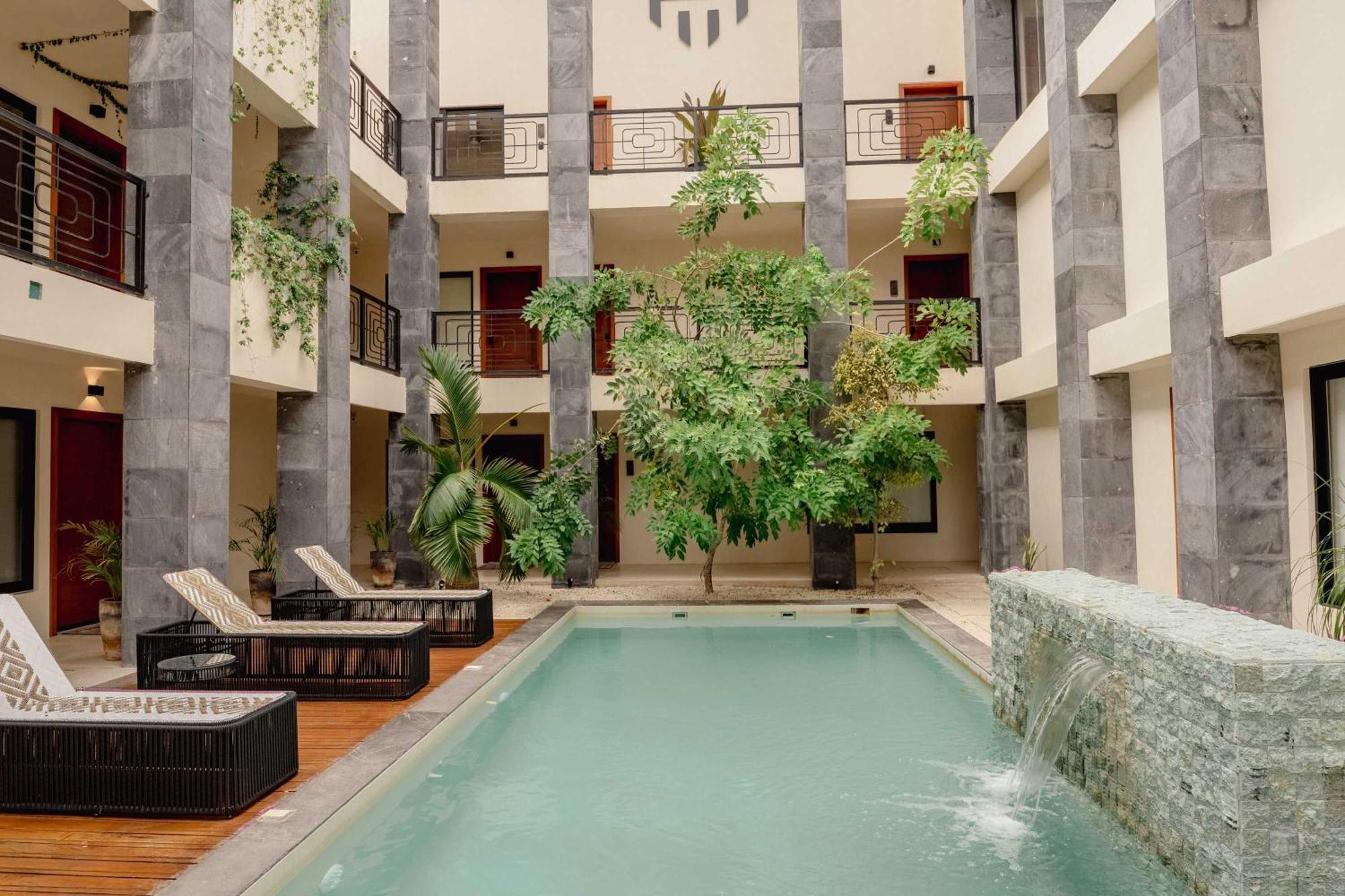 Apartment Talulah Living 3br - Private & Shared Pool *