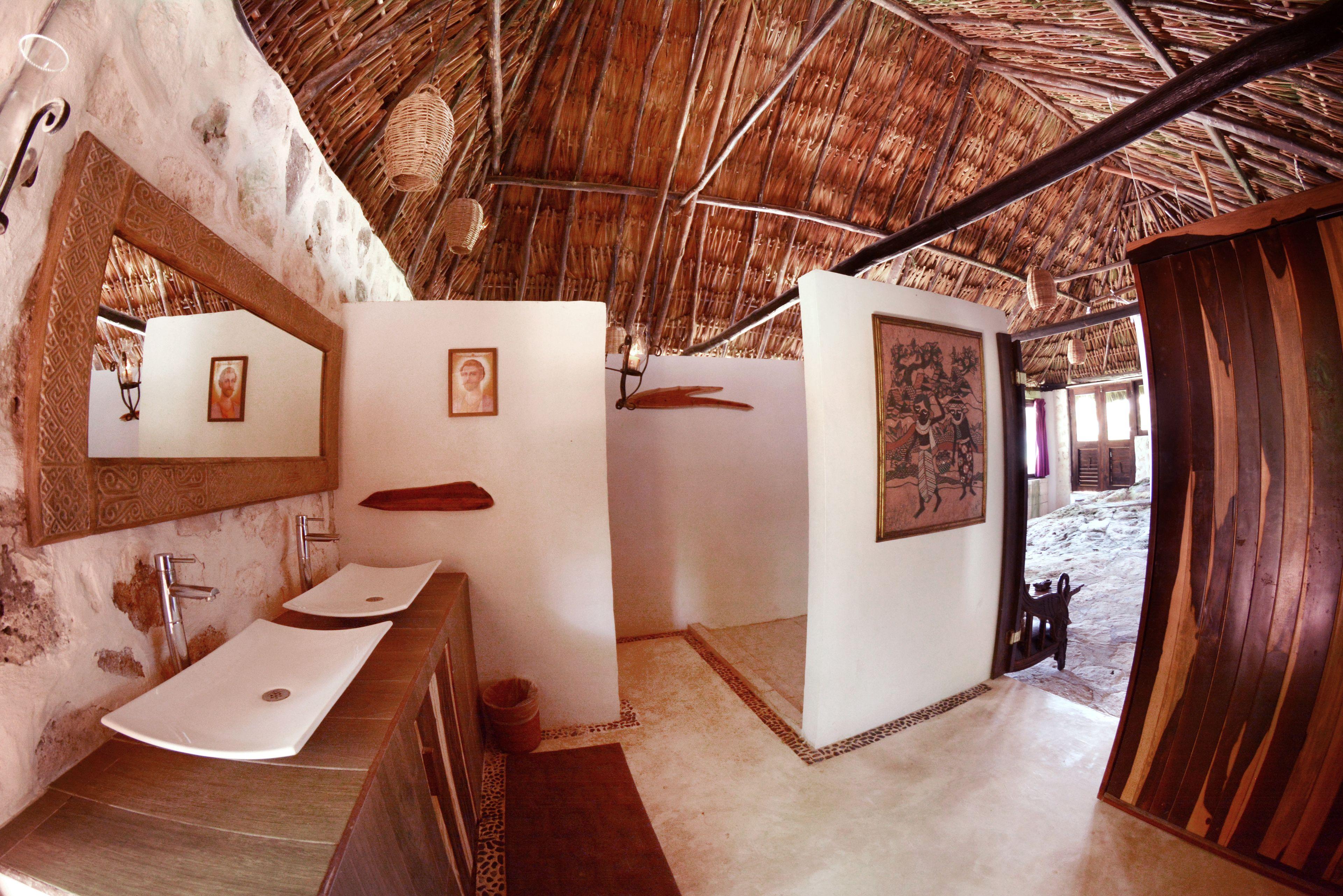 Hotel Diamante K - Inside National Park