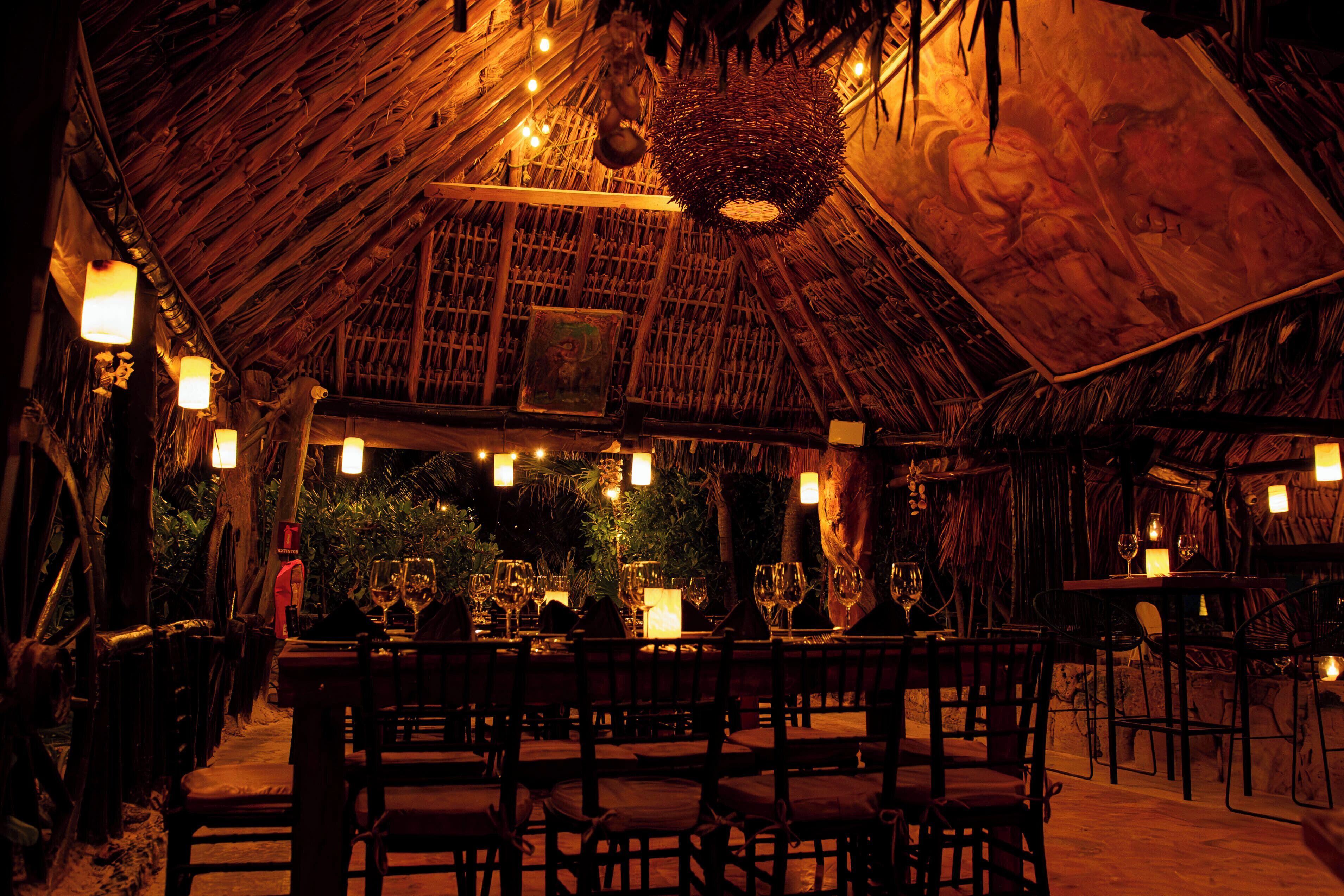 Diamante K - Inside National Park Hotel