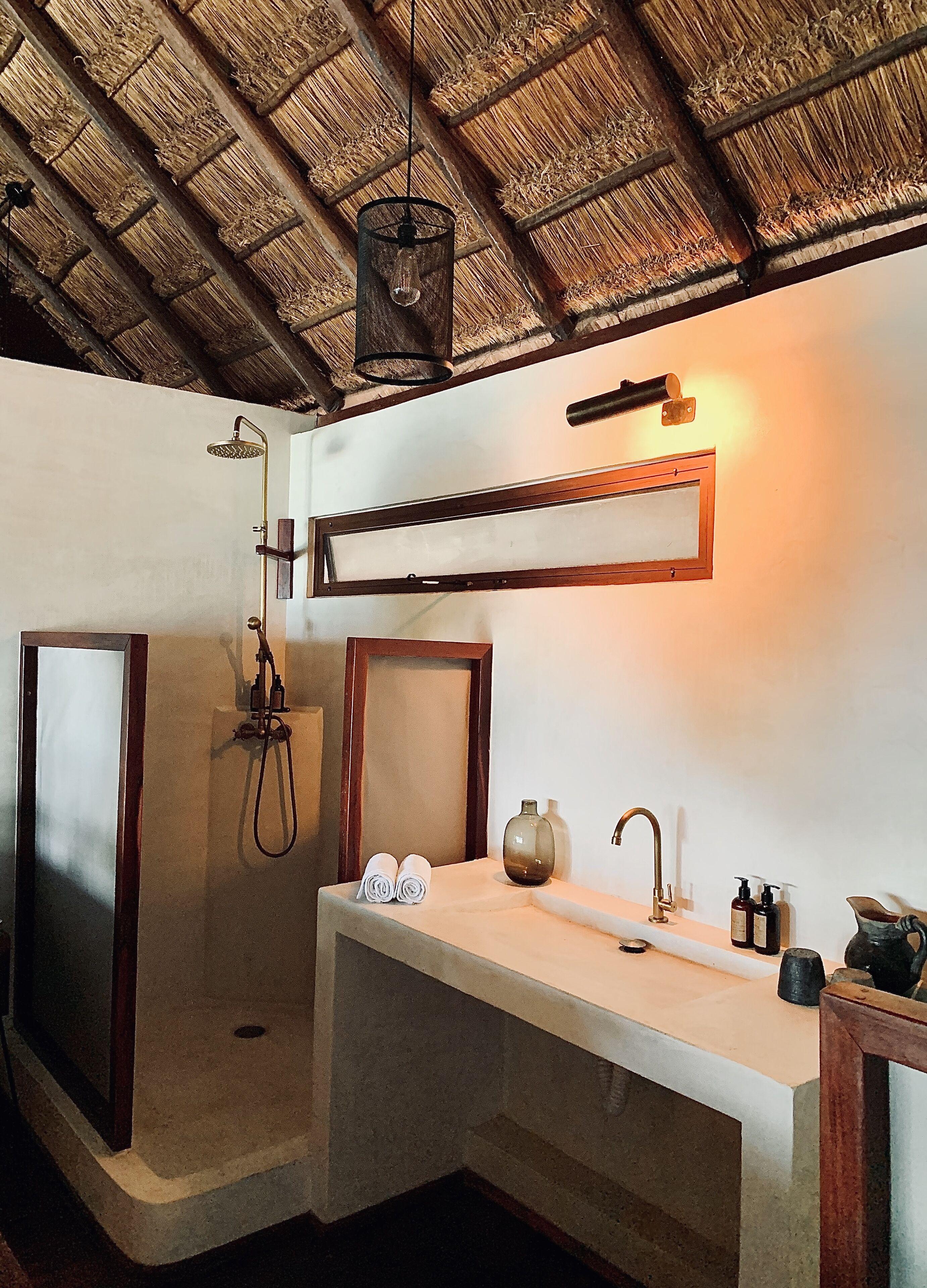 Libelula Beachfront 4*