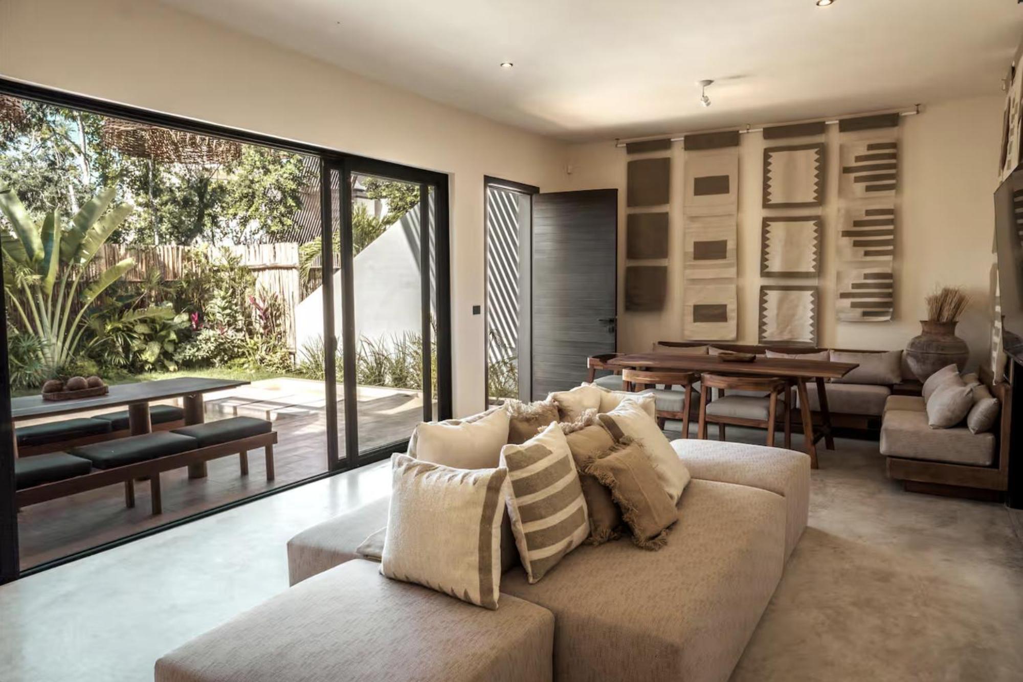 Enchanting 4br Villaδ Pool& Rooftopδprime Location Tulum