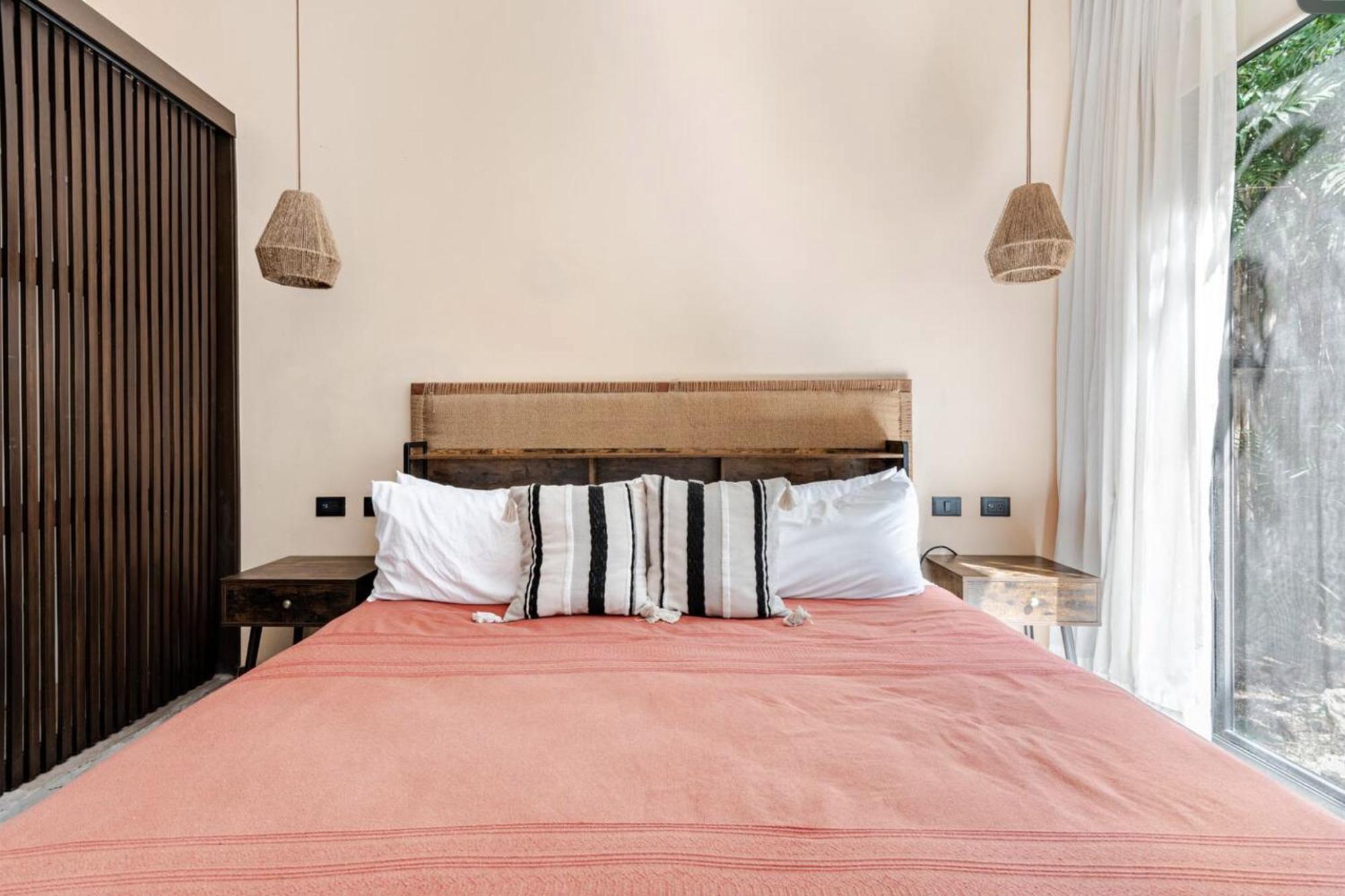 Enchanting 4br Villaδ Pool& Rooftopδprime Location Villa Tulum