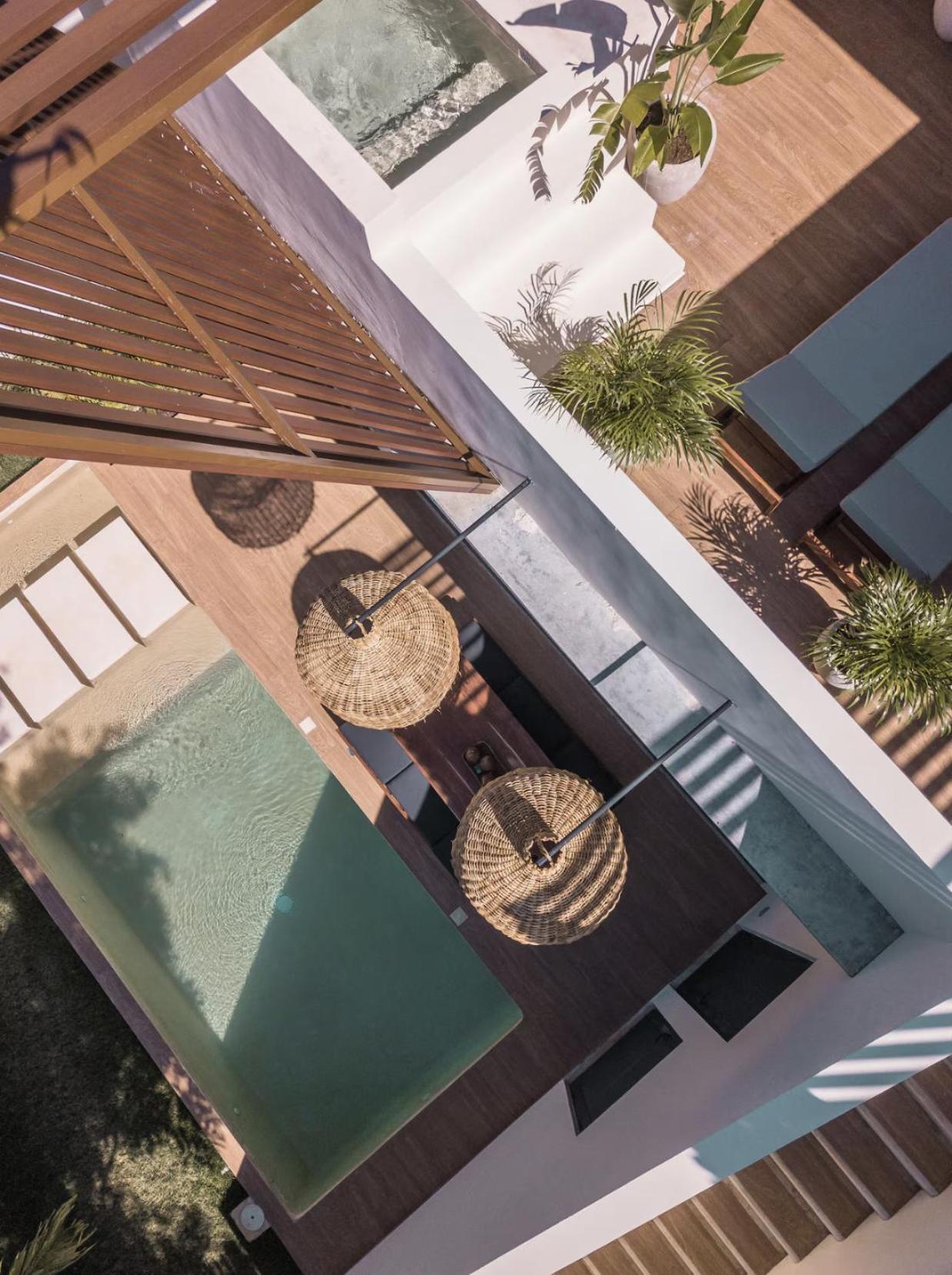 Enchanting 4br Villaδ Pool& Rooftopδprime Location Villa *