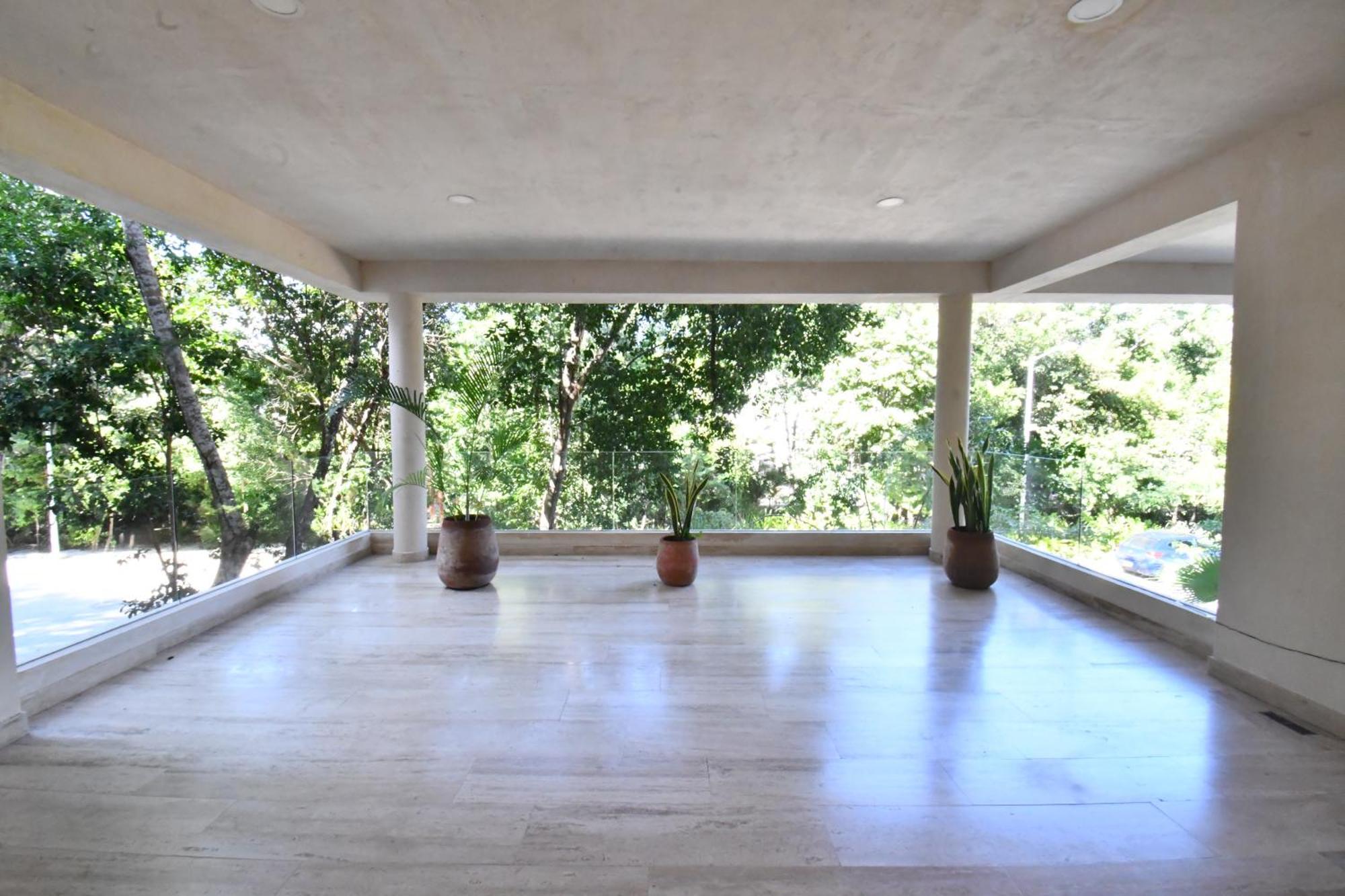 1br At Paramar Viva By The Spot *