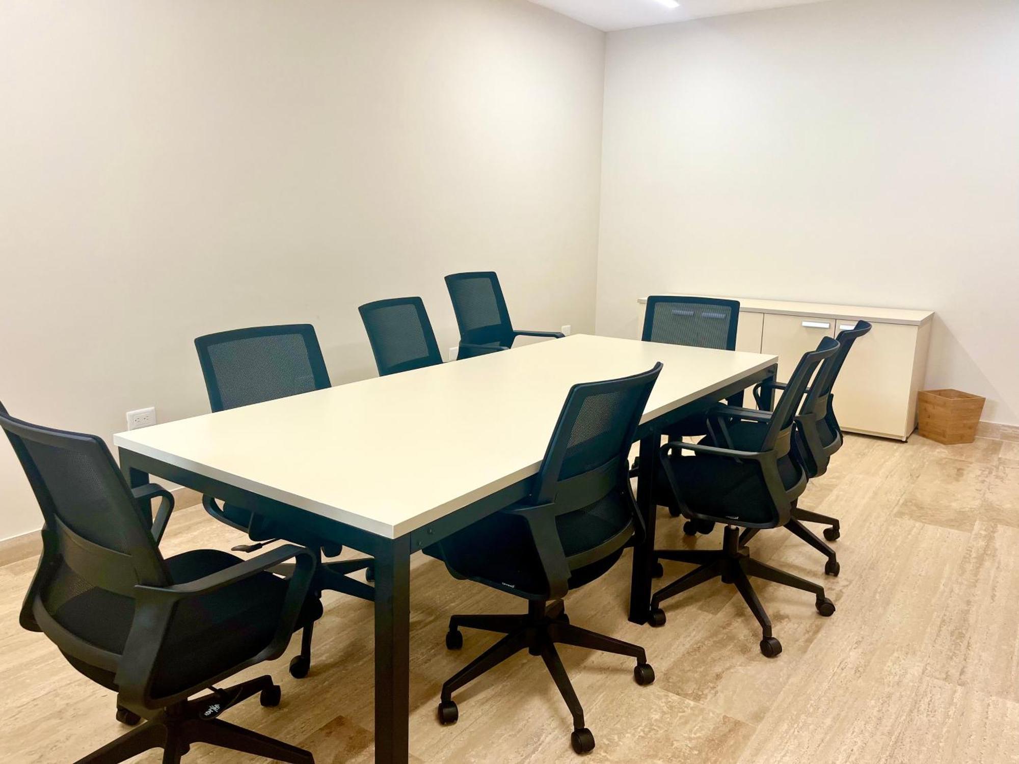 1br At Paramar Viva By The Spot