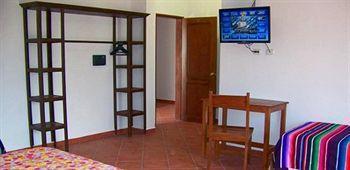 Giana Hotel