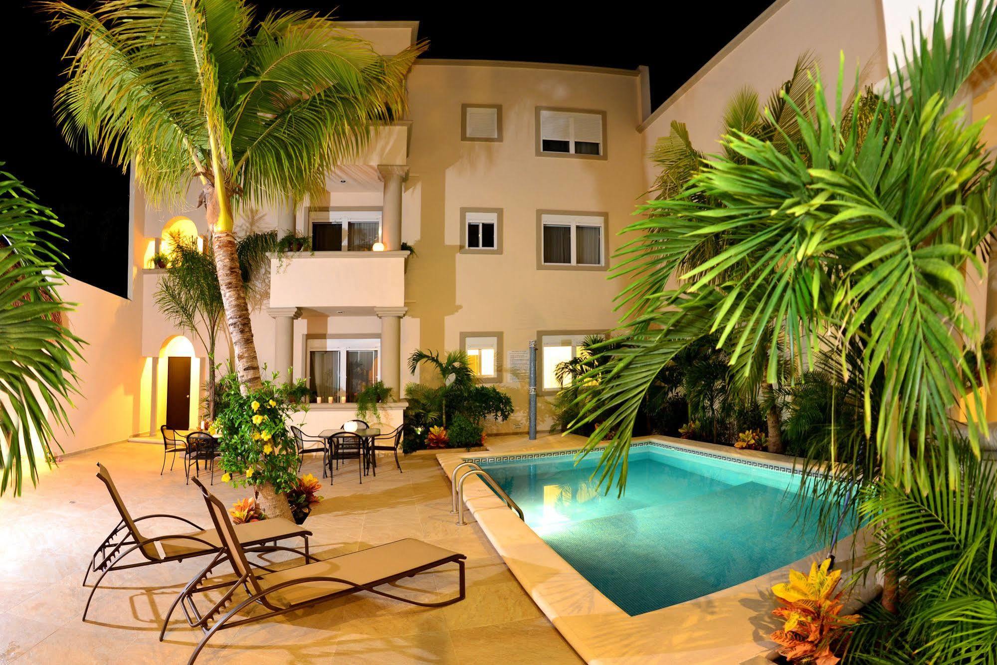 Palms Tulum