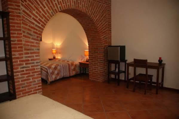 Giana Hotel 3*