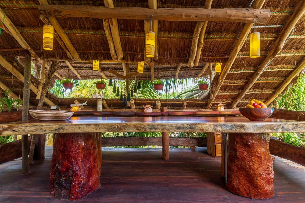 Hotel Kanan & Adults Only Playground
