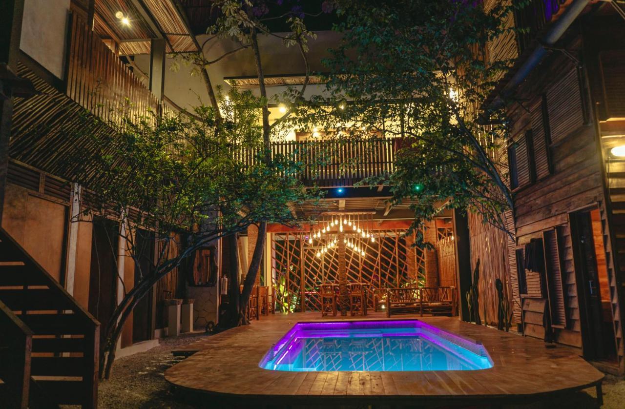 Guest house Aldea Tzunun 2*