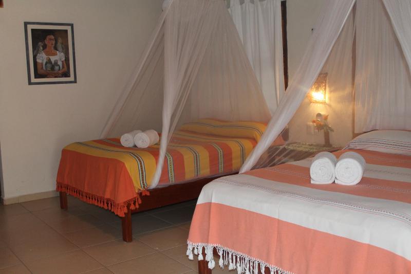 Bt Live Located At The Party Zone 4*