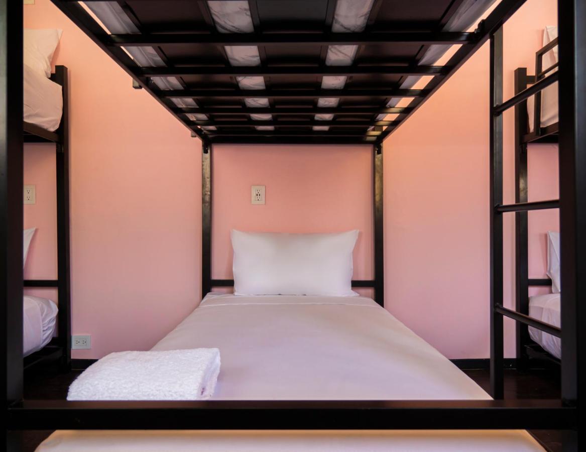 Hostel Colorbox Beds And Tulum